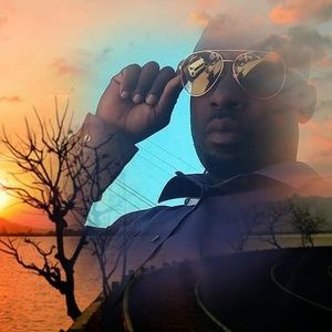 Meet your Posher, Johnathan